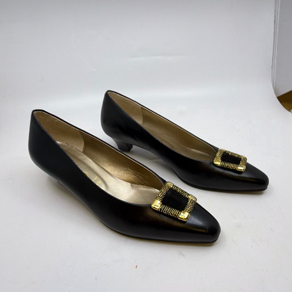 Yves Saint Laurent Buckle Kitten Heel Black Leather 36 Pump - Picture 3 of 8